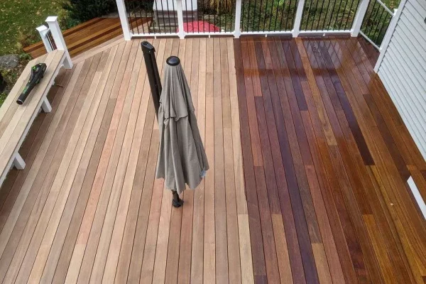 deck-stain-colors-mahogany-natural-1